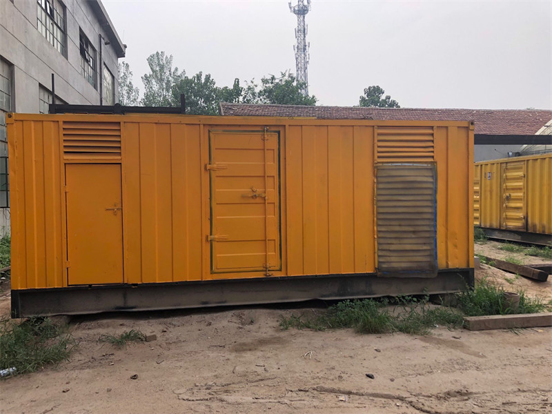 武都发电机出租进行负载测试时，电瓶电量不足的具体判断标准是什么？